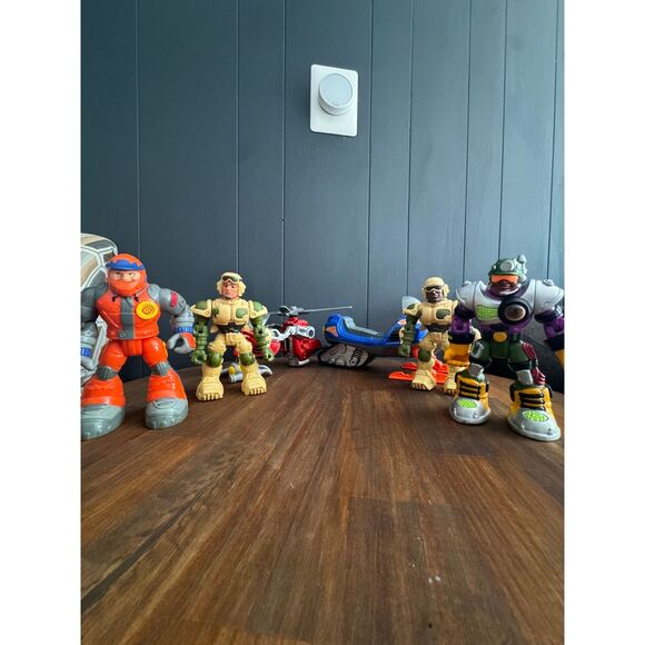 Imaginext Rescue Heroes Action Figures & Vehicle Lot - Picture 4 of 10